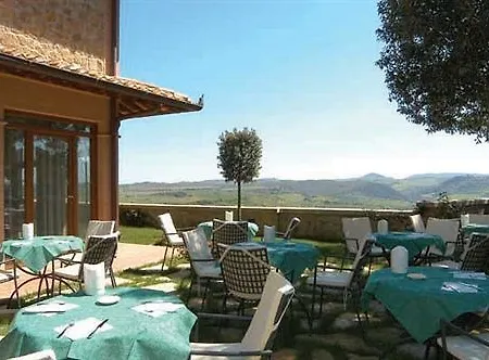 Piccolo La Valle Szálloda Pienza