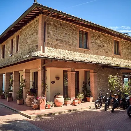 Piccolo La Valle Otel