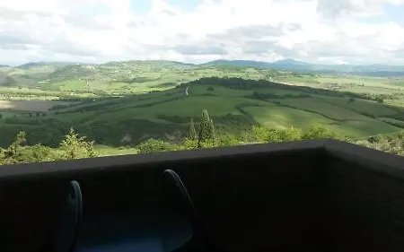 Piccolo La Valle بيينْسا